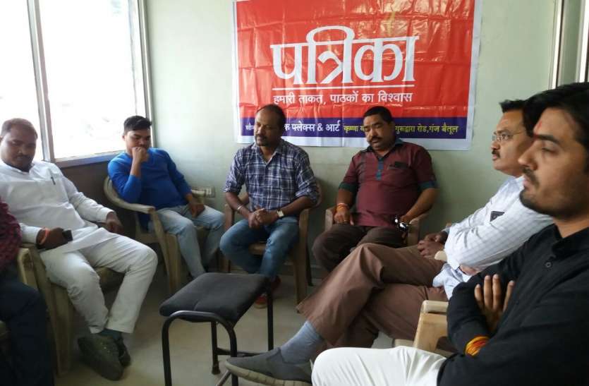 Change maker चेंज मेकर की बैठक में बोले लोग पानी की समस्या का हो स्थायी निदान
