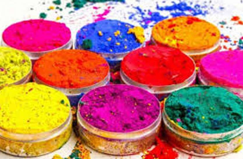 holi festival in panna होली में केमिकलयुक्त रंगों से खुद को ऐसे बचाएं, अपनाएं ए तरीका