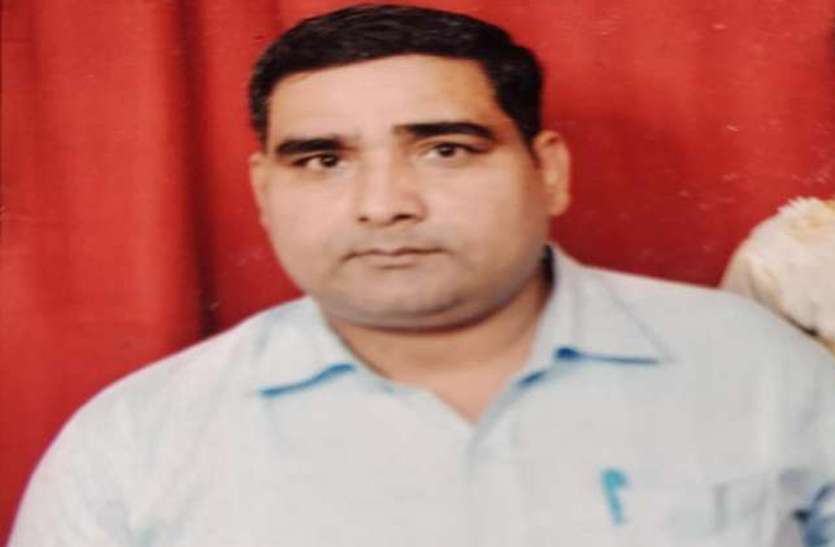 meerut बेटियों पर पिता रखता था बुरी नजर, पत्नी ने प्रेमी के साथ मिलकर की हत्या
