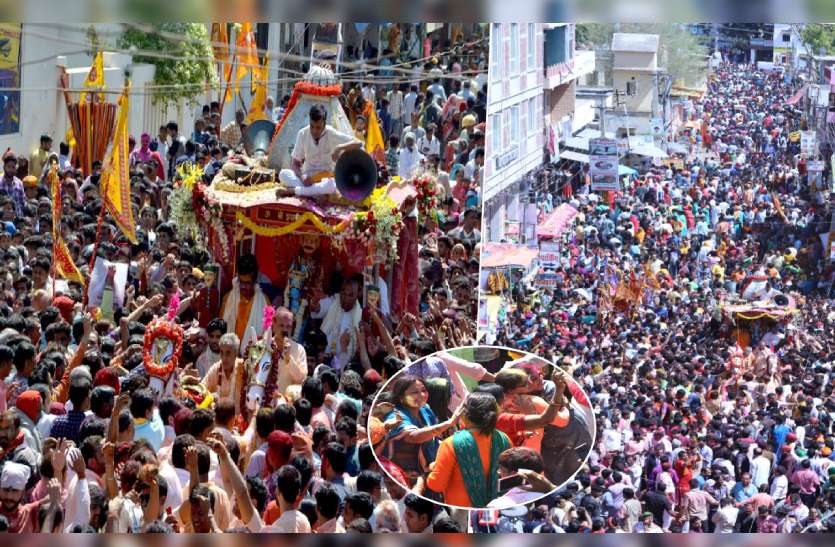Khatu Mela : श्रद्धा की बहती बयार, सिर पर केसरिया पगड़ी पहनकर बनडे से बने बाबा श्याम, देखें खाटूनगरी की बेहद खूबसूरत तस्वीरें