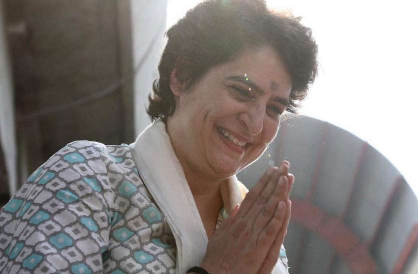 priyanka gandhi यूपी पहुंचते ही प्रियंका गांधी ने लिखा पत्र, कर दिया बड़ा ऐलान, कांग्रेसियों में दौड़ी खुशी की लहर
