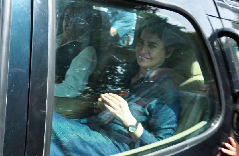 Priyanka Gandhi Vadra प्रियंका गांधी के किस ऐलान की वजह से मायावती ने थोड़ा गठबंधन