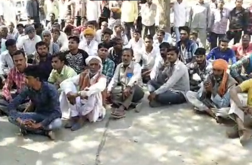 villagers protest against encroachment removal in Nagaur