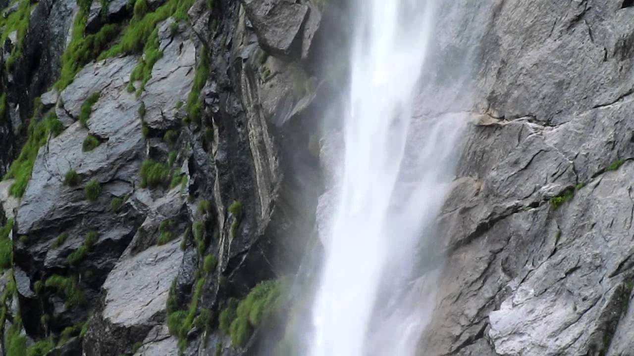 vasudhara falls in Badrinath