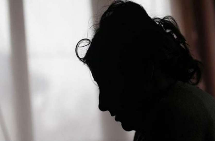 murder पति से छुटकारे के लिए पत्नी ने आशिक के साथ रची खौफनाक साजिश, पुलिस भी हैरान