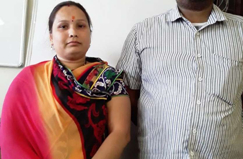 Victim of cyber shit ओटीपी पूछकर बैंक से उड़ाए रुपए, सायबर सेल ने 24 घंटे में वापस दिलवाए
