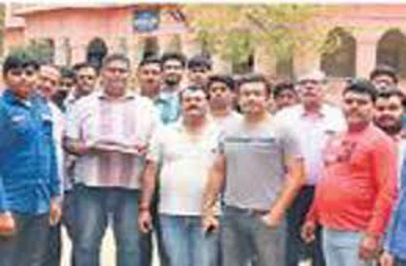 baran आरोपियों पर कार्रवाई नहीं, भुगत रहे ग्रामीण
