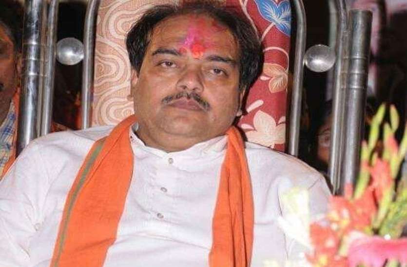 इस शुभ मुहूर्त में भाजपा प्रत्याशी करेंगे नामांकन दाखिल, जानें कहां-कहां से आएंगे पार्टी कार्यकर्ता इस शुभ मुहूर्त में भाजपा प्रत्याशी करेंगे नामांकन दाखिल, जानें कहां-कहां से आएंगे पार्टी कार्यकर्ता