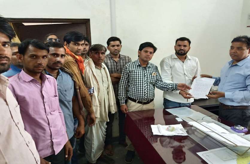 sawaimadhopur समर्थन मूल्य पर उड़द का भुगतान नहीं होने से रोष