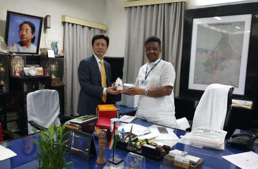 Kolkata, Kolkata, West Bengal, India कोलकाता के मेयर को चीन में न्योता