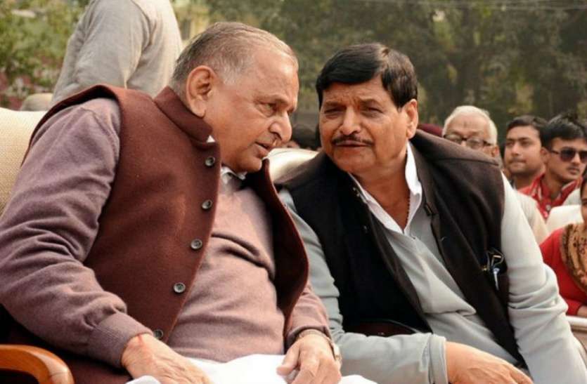Shivpal Yadav शिवपाल का पर्चा दाखिल कराने नेता जी आएंगे या नहीं? सस्पेंस हुआ खत्म, मुलायम ने दिया बड़ा बयान