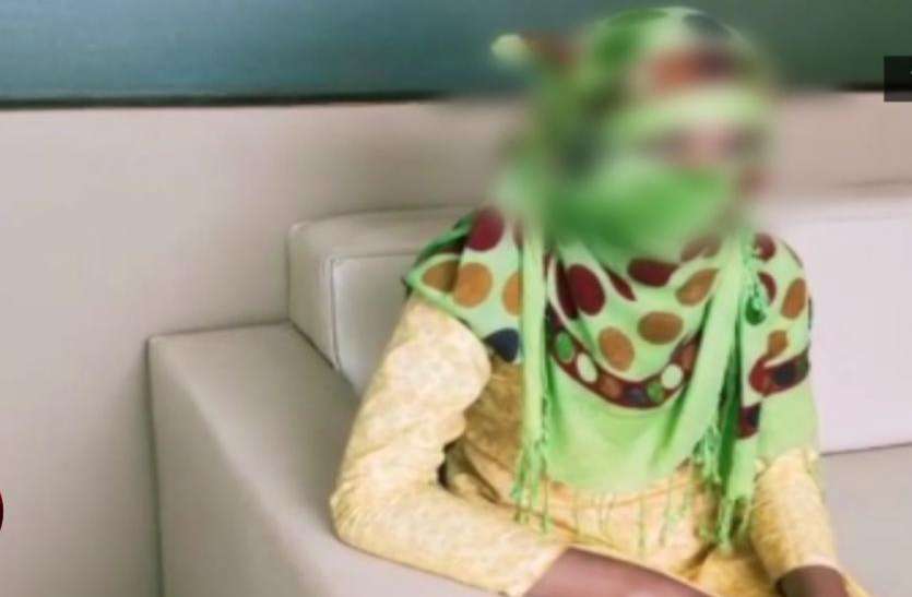 news शौचालय जा रही नाबालिग का अपहरण के बाद कार सवार युवकों ने की दरिंदगी, जानकर हैरान रह गया परिवार- देखें वीडियो