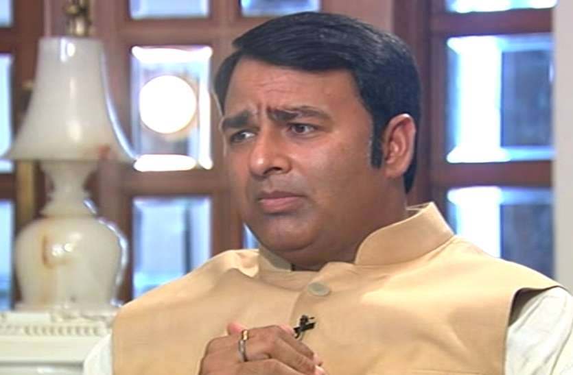 meerut भाजपा के इस फायरब्रांड विधायक ने गिनाए जब पुराने सुलगे मामले तो लोगों ने दिया एेसा जवाब