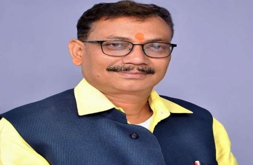 sultanpur होली मिलन के बहाने जोर आजमाइश करेंगे पूर्व विधायक पवन पांडेय