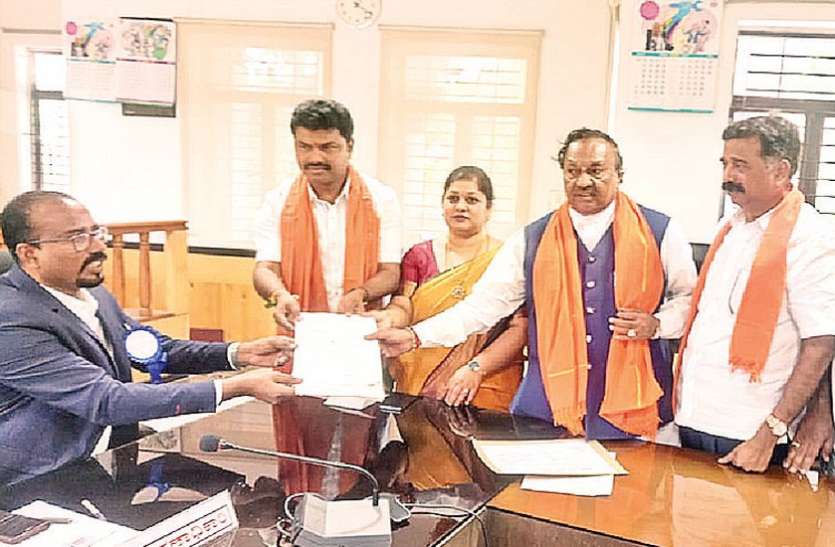 लोकसभा चुनाव : तीसरे चरण की 14 सीटों के लिए अधिसूचना जारी लोकसभा चुनाव : तीसरे चरण की 14 सीटों के लिए अधिसूचना जारी