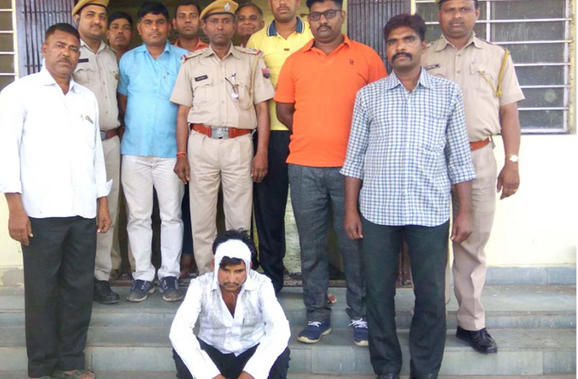 Murder OMG: रिश्तों का खून: एक कट्टा गेहूं के लिए बड़े भाई ने छोटे को उतार डाला मौत के घाट, फावड़े से फोड़ा सिर