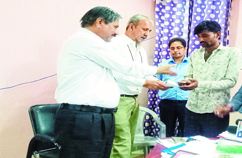 patrika एसडीएम की पहल पर बालिका के इलाज की राह हुई आसान, जूझ रही है इस बीमारी से