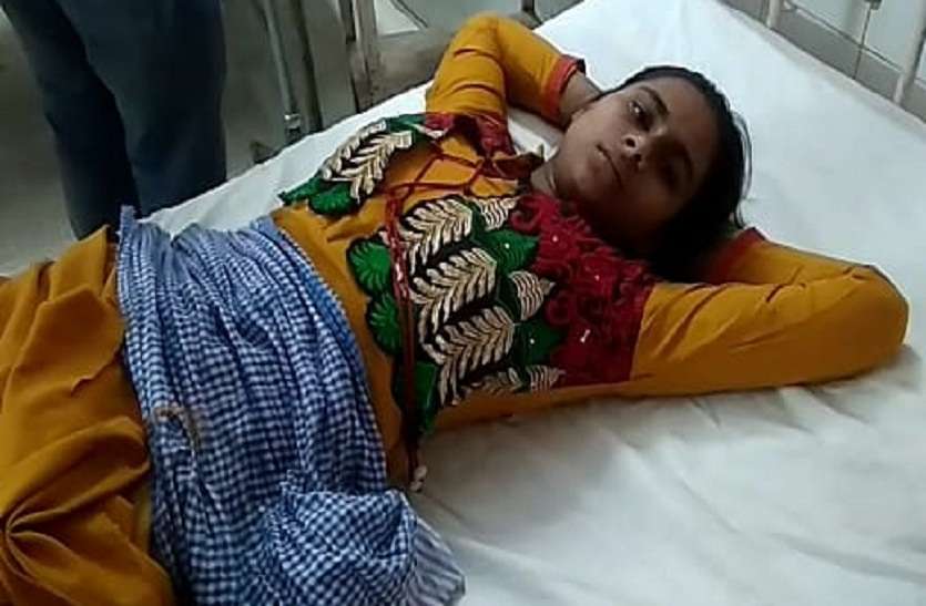 bharatpur शराब पीने से रोका तो गुस्से में पिता ने पुत्री में मारी बीयर की बोतल