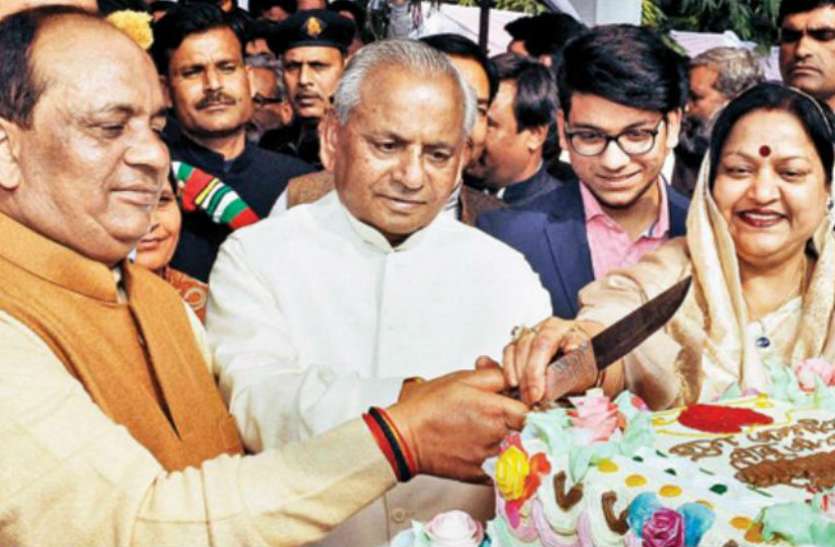 kalyan singh यूपी के इस भाजपा सांसद के बारे में ये क्या कह रहे हैं लोग, देखें वीडियो