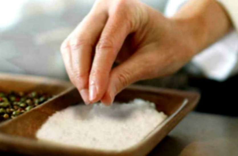 salt नमक के यह उपाय दिलाएंगे पैसों में बरकत, बीमारियाँ भी होंगी दूर