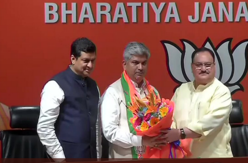 Ananda Bhaskar and jp nadda कांग्रेस को बड़ा झटका, पूर्व राज्यसभा सांसद आनंदा भास्कर ने थामा भाजपा का दामन