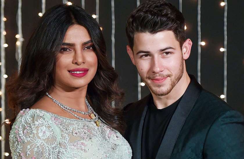 nick-jonas-gift-bellies-to-priyanka-chopra-share-photo