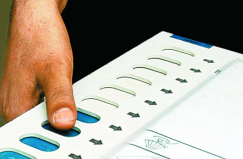 Election Commission,Election Commission of India,EVM,VVPAT,VVPAT machines,Loksabha Election,Loksabha election 2019, लोकसभा चुनाव 2019 : वोटरों को जागरूक करने के लिए किया जा सकेगा डमी बैलेट यूनिट का उपयोग