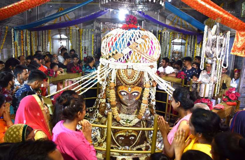 patrika अफगानिस्तान की खारक व ईरान की खजूर से सजे पशुपतिनाथ
