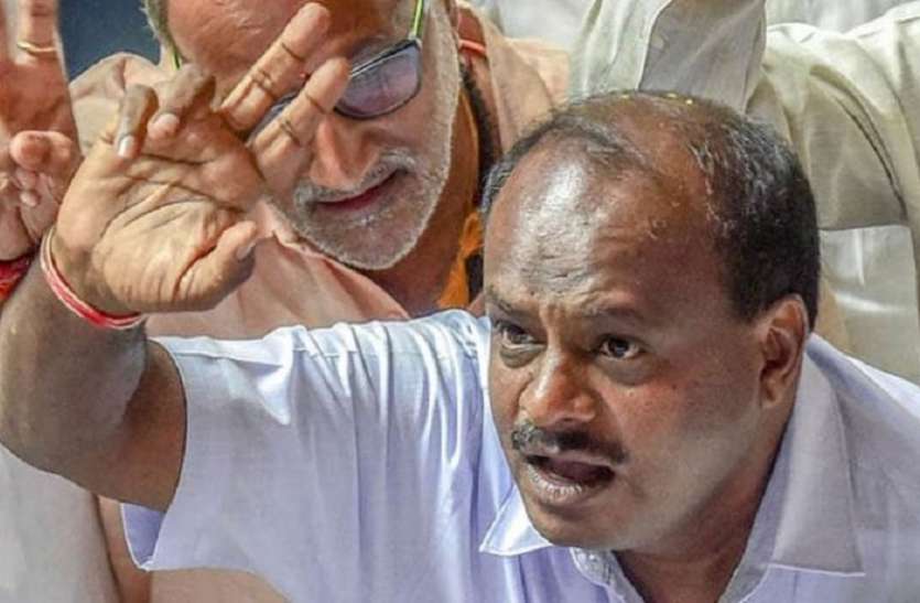 kumar swami कर्नाटक सीएम का पीएम मोदी पर तंज, बोले- कैमरे पर आने से पहले होता है मेकअप और वैक्सिंग