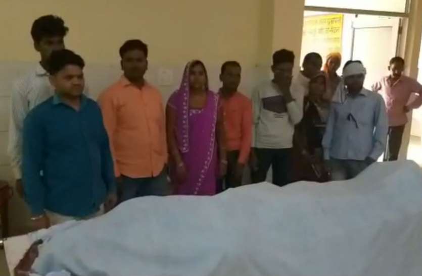 accident VIDEO: दो माह पहले हुई थी युवक की शादी, नेजा चढ़ाकर लौट रहा था रास्ते में हुआ कुछ ऐसा...