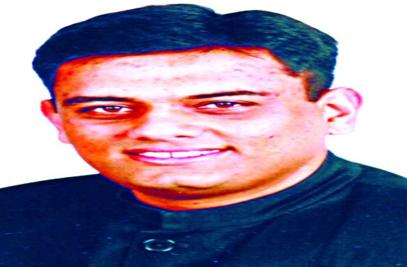 PATRIKA भाजपा को हराने जोगी कांग्रेस के विधायक ने तोड़ा राजनीतिक समीकरण, लोकसभा चुनाव में कांग्रेस प्रत्याशी का खुलकर समर्थन