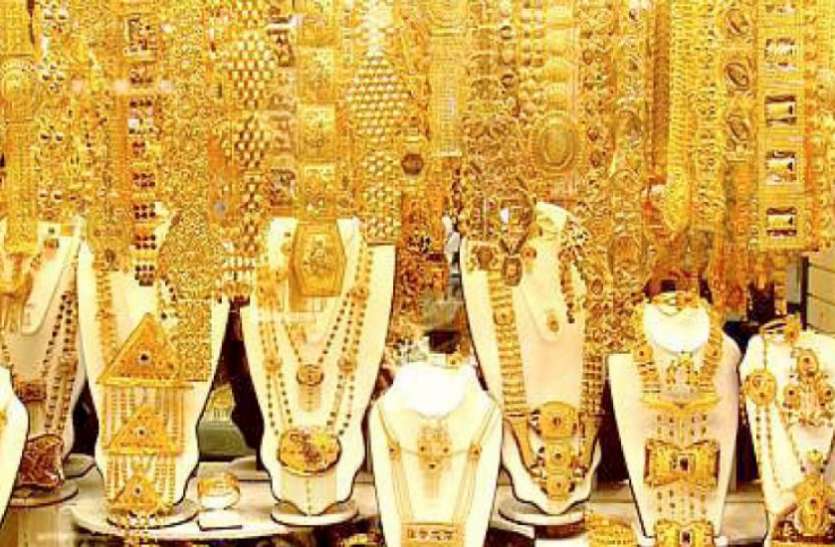 Gold and silver price चांदी की कीमत में 715 रुपये प्रति किलोग्राम का उछाल, सोना 90 रुपये चमका