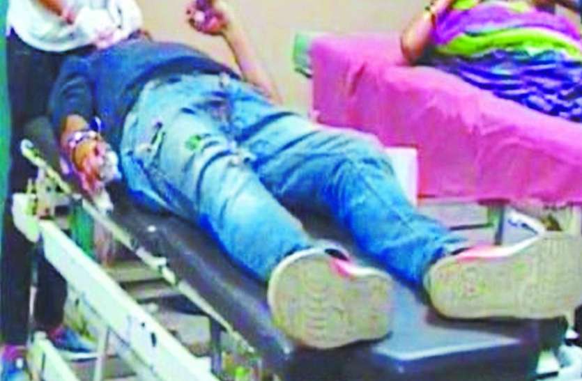 indore गन्ने का रस पीने गए युवक को बदमाशों ने मारी बीयर की बोतल