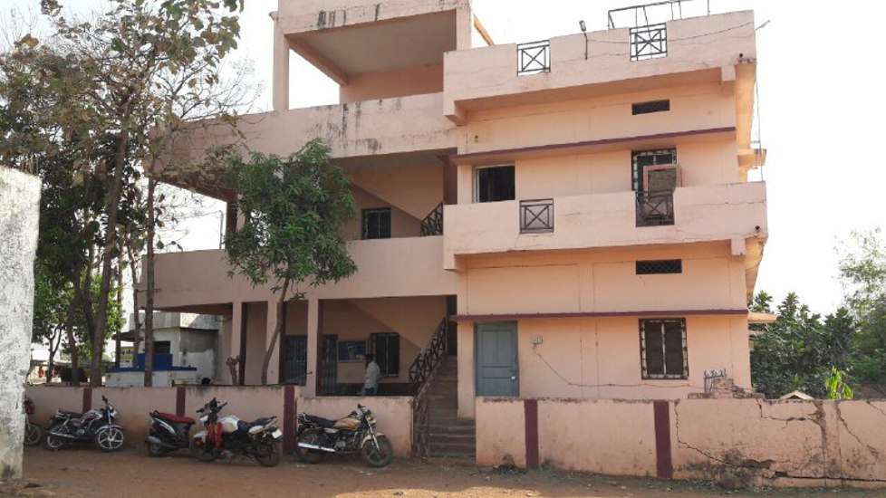 lokayukta raid on co operative bank manager in timarni mp