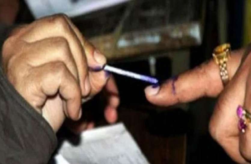 Lok Sabha Chunav 2019 First Phase Voting in UP Live update पहले चरण में 8 लोकसभा सीटों पर हुआ 63 प्रतिशत मतदान, जानिए कहां कितने प्रतिशत हुई वोटिंग