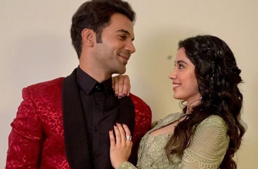 Janhvi Kapoor Wrote I Love You On Rajkummar Rao Instagram