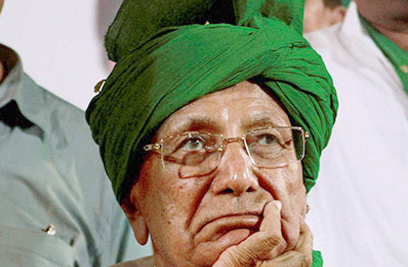op chautala file photo इनेलो को बड़ा झटका, दिल्ली सरकार ने चौटाला की पैरोल का किया विरोध