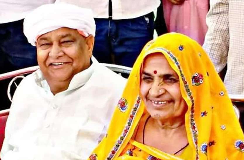 dausa kirodi lal meena golma devi दौसा से टिकट नहीं मिलने पर क्या पत्नी गोलमा को निर्दलीय उतारेंगे डॉ किरोड़ी?