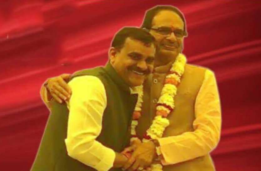 खजुराहो लोकसभा सीट से क्यों भाजपा ने विष्णुदत्त शर्मा को दिया टिकट,कौन है शर्मा यहां पढ़ें