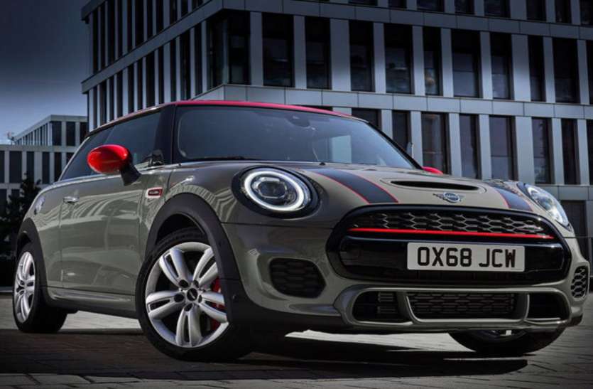 mini cooper भारत में दस्तक देगी 3 दरवाजे वाली मिनीकूपर, 6.3 सेकंड्स में पकडेगी 100 की स्पीड