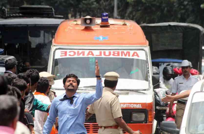 bangalore news एंबुलेंस भी खंगाली जाएगी, किसी वाहन को नहीं मिलेगी तलाशी से छूट
