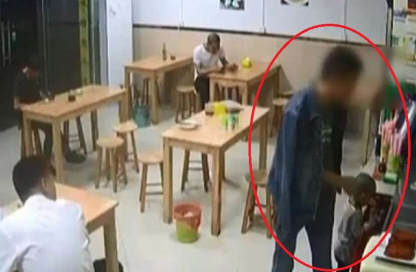 daughter 2 साल की मासूम के साथ इस कलयुगी पिता ने किया ये घिनौना काम, मामला जान हैरान रह जाएंगे आप