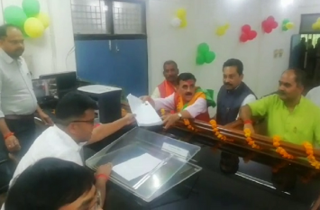 up news up news