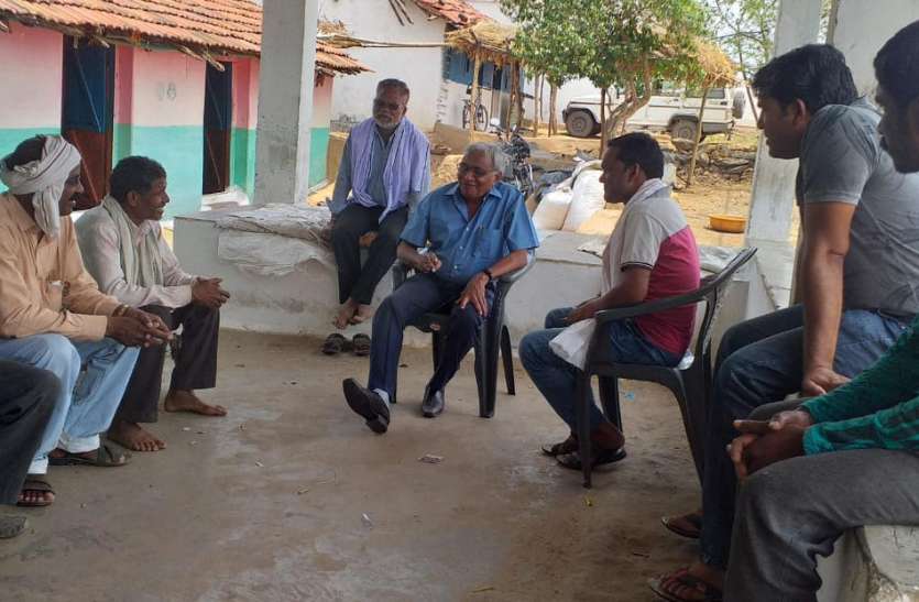 seoni ग्राउन्ड पेट्रोलिंग कर बिजली कम्पनी के अफसर ले रहे रिपोर्ट