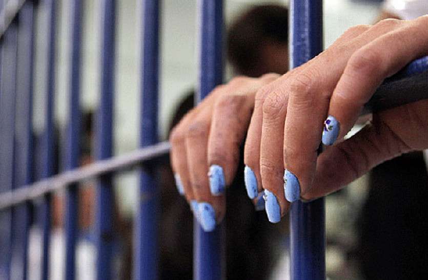 city crime महिला गैंग बना रही महिलाओं को निशाना, चार दिन में तीन वारदातों को दिया अंजाम