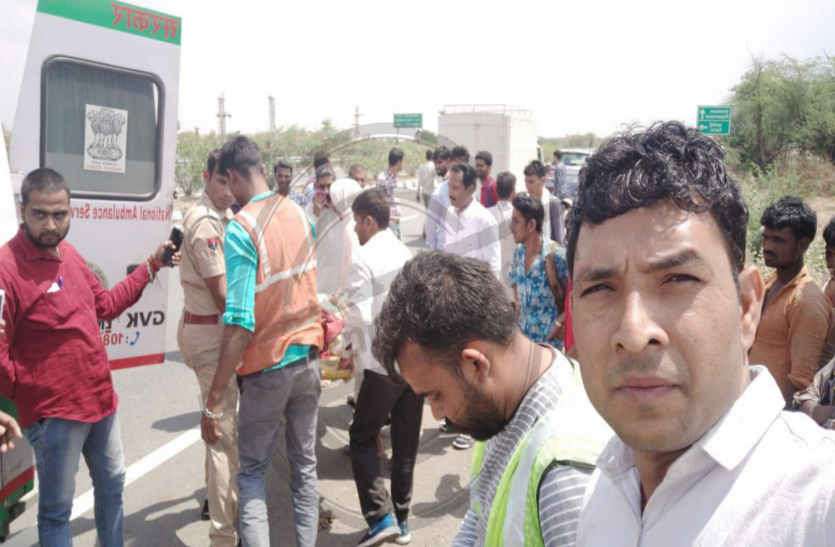 Road accident in bhilwara बेकाबू ट्रेलर ने बिंदौली में शामिल बच्चों को कुचला, एक की मौत, दूसरा घायल, कोहराम में बदली खुशियां