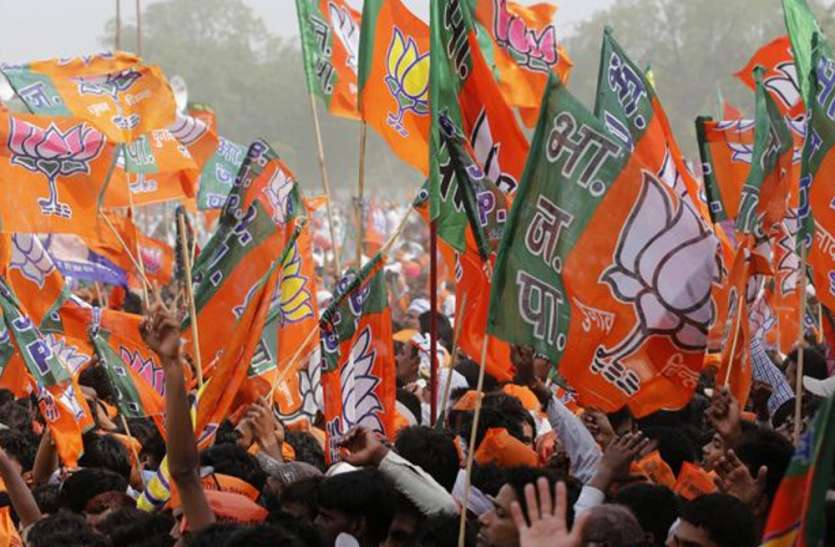 BJP Candidate list यूपी में भाजपा ने 27 पिछड़ों पर लगाया दांव, देखें- बीजेपी कैंडिडेट्स की पूरी लिस्ट