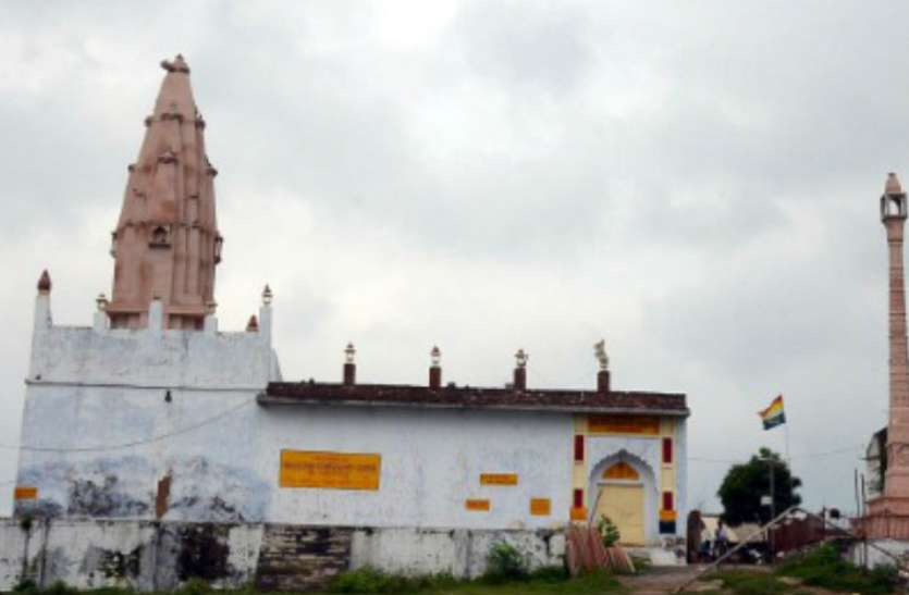 chandrawad jain mandir महावीर जयंती विशेष: मुहम्मद गौरी भी नहीं ढहा सका था इस जैन मंदिर को, नतमस्तक होकर जाना पड़ा था वापस
