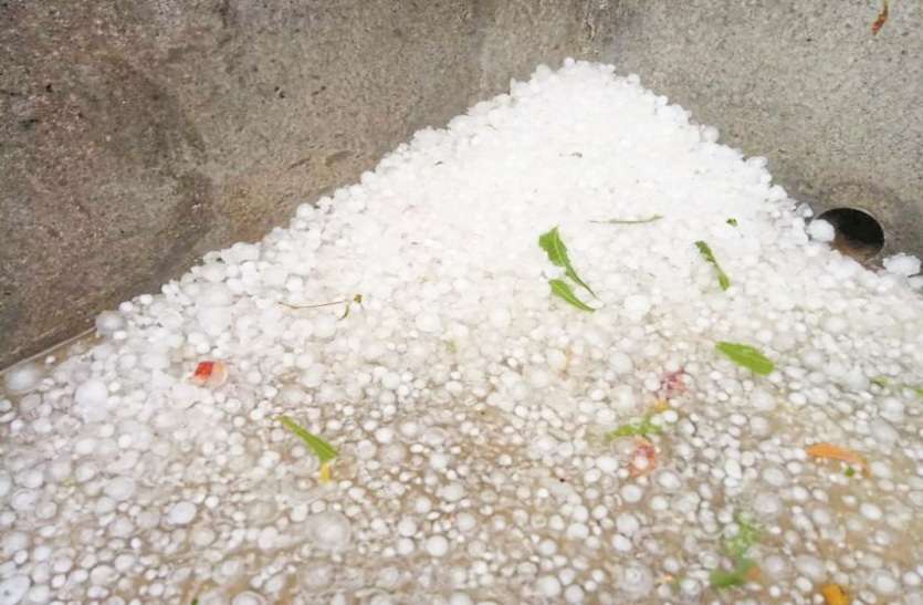 Hail in Barmer थार में अंधड़, बारिश और ओले, जानिए पूरी खबर