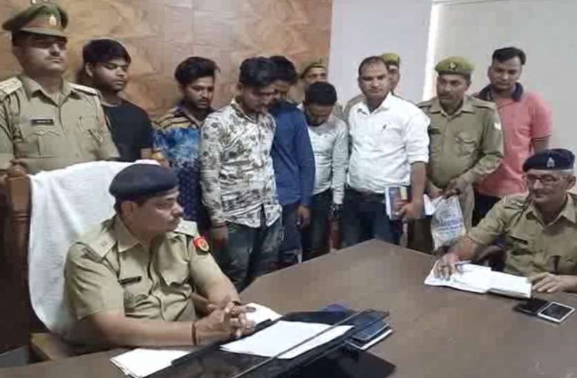 hapur police पुलिस ने किया बड़े पशु चोर गिरोह का पर्दाफाश, पांच गिरफ्तार